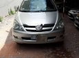 Toyota Innova   2008 - Bán xe Toyota Innova đời 2008, màu bạc xe gia đình, giá chỉ 385 triệu