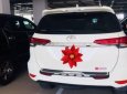 Toyota Fortuner 2017 - Cần bán lại xe Toyota Fortuner đời 2017, màu trắng
