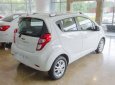 Chevrolet Spark 2018 - Cần bán xe Chevrolet Spark năm sản xuất 2018, màu trắng