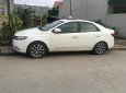 Kia Forte S AT 2013 - Cần bán lại xe Kia Forte năm 2013 màu trắng, giá tốt