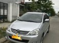 Toyota Innova 2010 - Cần bán xe Toyota Innova đời 2010, màu bạc xe gia đình