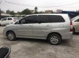 Toyota Innova 2.0E 2014 - Bán Toyota Innova 2.0E năm sản xuất 2014, màu bạc