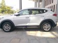 Hyundai Tucson 2.0AT 2018 - Bán ô tô Hyundai Tucson 2.0AT sản xuất năm 2018, màu trắng