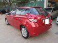 Toyota Yaris 2015 - Bán Toyota Yaris sản xuất 2015, màu đỏ, xe nhập 