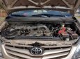 Toyota Innova G 2010 - Chính chủ bán Toyota Innova G đời 2010, màu vàng