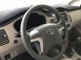 Toyota Innova 2.0E 2015 - Bán xe Toyota Innova năm 2015 màu bạc, 605 triệu