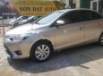 Toyota Vios 1.5E 2015 - Bán Toyota Vios 1.5E đời 2015, màu kem (be) số sàn