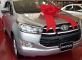 Toyota Innova 2.0E 2018 - Bán xe Toyota Innova 2.0E năm sản xuất 2018, màu bạc