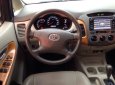 Toyota Innova V 2011 - Bán ô tô Toyota Innova V năm 2011, màu bạc, 450 triệu