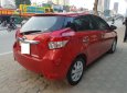 Toyota Yaris 2015 - Bán Toyota Yaris sản xuất 2015, màu đỏ, xe nhập 