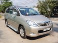 Toyota Innova G 2010 - Chính chủ bán Toyota Innova G đời 2010, màu vàng