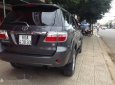 Toyota Fortuner MT 2010 - Cần bán lại xe Toyota Fortuner MT năm 2010 xe gia đình