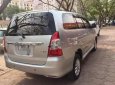 Toyota Innova 2.0G 2013 - Cần bán lại xe Toyota Innova 2.0G năm 2013, màu bạc giá cạnh tranh