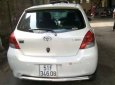 Toyota Yaris 2009 - Chính chủ bán Toyota Yaris năm 2009, màu trắng