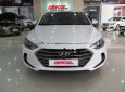 Hyundai Elantra 1.6MT 2016 - Bán Hyundai Elantra 1.6MT 2016, màu trắng