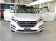 Hyundai Tucson 1.6 AT Turbo 2018 - Bán ô tô Hyundai Tucson 1.6 AT Turbo năm sản xuất 2018, màu trắng, giá tốt