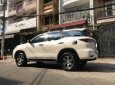 Toyota Fortuner 2.4G 4x2 MT 2017 - Cần bán Toyota Fortuner sản xuất 2017, màu trắng, xe nhập chính chủ