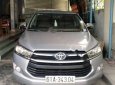 Toyota Innova E 2017 - Cần bán gấp Toyota Innova E 2017, màu bạc chính chủ