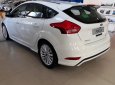 Ford Focus 1.5 Sport AT 5D 2018 - Bán xe Ford Focus 1.5 Sport AT 5D sản xuất 2018, màu trắng