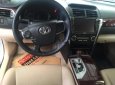 Toyota Camry 2.0E 2014 - Bán xe Toyota Camry 2.0E đời 2014, màu bạc, 820 triệu