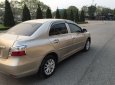 Toyota Vios 1.5E MT 2010 - Cần bán Toyota Vios E sản xuất năm 2010, màu vàng cát, giá chỉ 285 triệu