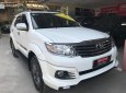 Toyota Fortuner TRD V 4X2 2015 - Cần bán xe Toyota Fortuner TRD V 4X2 năm sản xuất 2015, màu trắng, hỗ trợ giá tốt