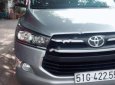 Toyota Innova 2.0G 2017 - Bán Toyota Innova 2.0G năm 2017, màu xám số tự động, 842tr