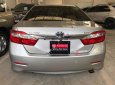 Toyota Camry 2.0E 2013 - Bán Toyota Camry 2.0E sản xuất 2013, màu bạc