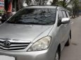 Toyota Innova   2011 - Bán xe Toyota Innova năm 2011, màu bạc