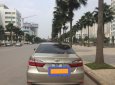 Toyota Camry 2.5Q 2017 - Bán xe Toyota Camry 2.5Q đời 2017, màu vàng như mới