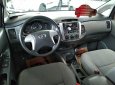 Toyota Innova E 2012 - Bán Toyota Innova 2012, màu xám (ghi), giá chỉ 560 triệu, còn thương lượng