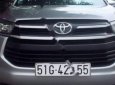 Toyota Innova 2.0G 2017 - Bán Toyota Innova 2.0G năm 2017, màu xám số tự động, 842tr