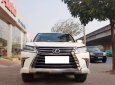 Lexus LX 570 2016 - Cần bán Lexus LX 570 đời 2017, đăng ký 2017 chính chủ từ đầu