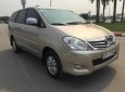 Toyota Innova 2.0 G 2012 - Bán Toyota Innova 2.0 G năm sản xuất 2012, màu vàng như mới, giá tốt