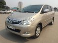 Toyota Innova 2.0 G 2012 - Bán Toyota Innova 2.0 G năm sản xuất 2012, màu vàng như mới, giá tốt