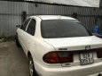 Mazda 323   1999 - Chính chủ bán xe Mazda 323 năm sản xuất 1999, màu trắng