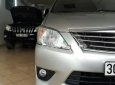 Toyota Innova 2.0E 2013 - Chính chủ bán ô tô Toyota Innova 2.0E 2013, màu bạc