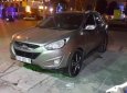 Hyundai Tucson 2011 - Cần bán lại xe Hyundai Tucson sản xuất năm 2011, màu bạc, xe nhập xe gia đình giá cạnh tranh