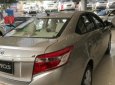 Toyota Vios 1.5E 2018 - Bán ô tô Toyota Vios 1.5E đời 2018, màu vàng cát