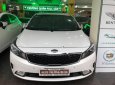 Kia Cerato 1.6 AT 2016 -   bán xe Kia Cerato 1.6 AT năm 2016, màu trắng, giá 590tr