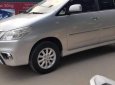 Toyota Innova E 2013 - Cần bán Toyota Innova E năm sản xuất 2013, màu bạc số sàn, 509tr