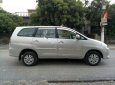 Toyota Innova G 2011 - Bán xe Toyota Innova G năm 2011, màu bạc  