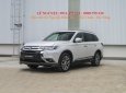 Mitsubishi Stavic 2018 - "Cực hot" bán Mitsubishi Outlander xe 7 chỗ, góp 90% xe, 7l/100km, LH Lê Nguyệt: 0911.477.123 - 0988.799.330