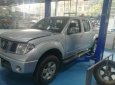 Nissan Navara LE 2.5 MT 4WD 2010 - Bán Nissan Navara LE 2.5 MT 4WD 2010, màu bạc, nhập khẩu  