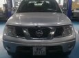 Nissan Navara LE 2.5 MT 4WD 2010 - Bán Nissan Navara LE 2.5 MT 4WD 2010, màu bạc, nhập khẩu  