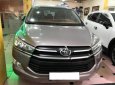 Toyota Innova 2016 - Cần bán xe Toyota Innova năm sản xuất 2016, màu xám