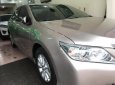 Toyota Camry 2.0E 2014 - Cần bán Toyota Camry 2.0E sản xuất năm 2014, 795tr