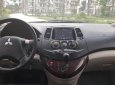 Mitsubishi Grandis 2009 - Cần bán Mitsubishi Grandis đời 2009, màu đen