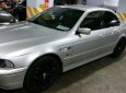 BMW 5 Series 525i 2002 - Cần bán gấp BMW 5 Series 525i 2002, màu bạc