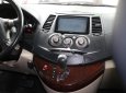 Mitsubishi Grandis 2.4 AT 2008 - Bán Mitsubishi Grandis 2.4AT sản xuất năm 2008, màu bạc số tự động, 500 triệu